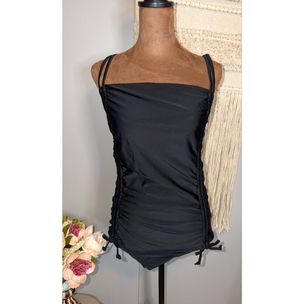 NWT CYN & LUCA Black Ruched One Piece Swimsuit 1X Medium Coverage Adjustable